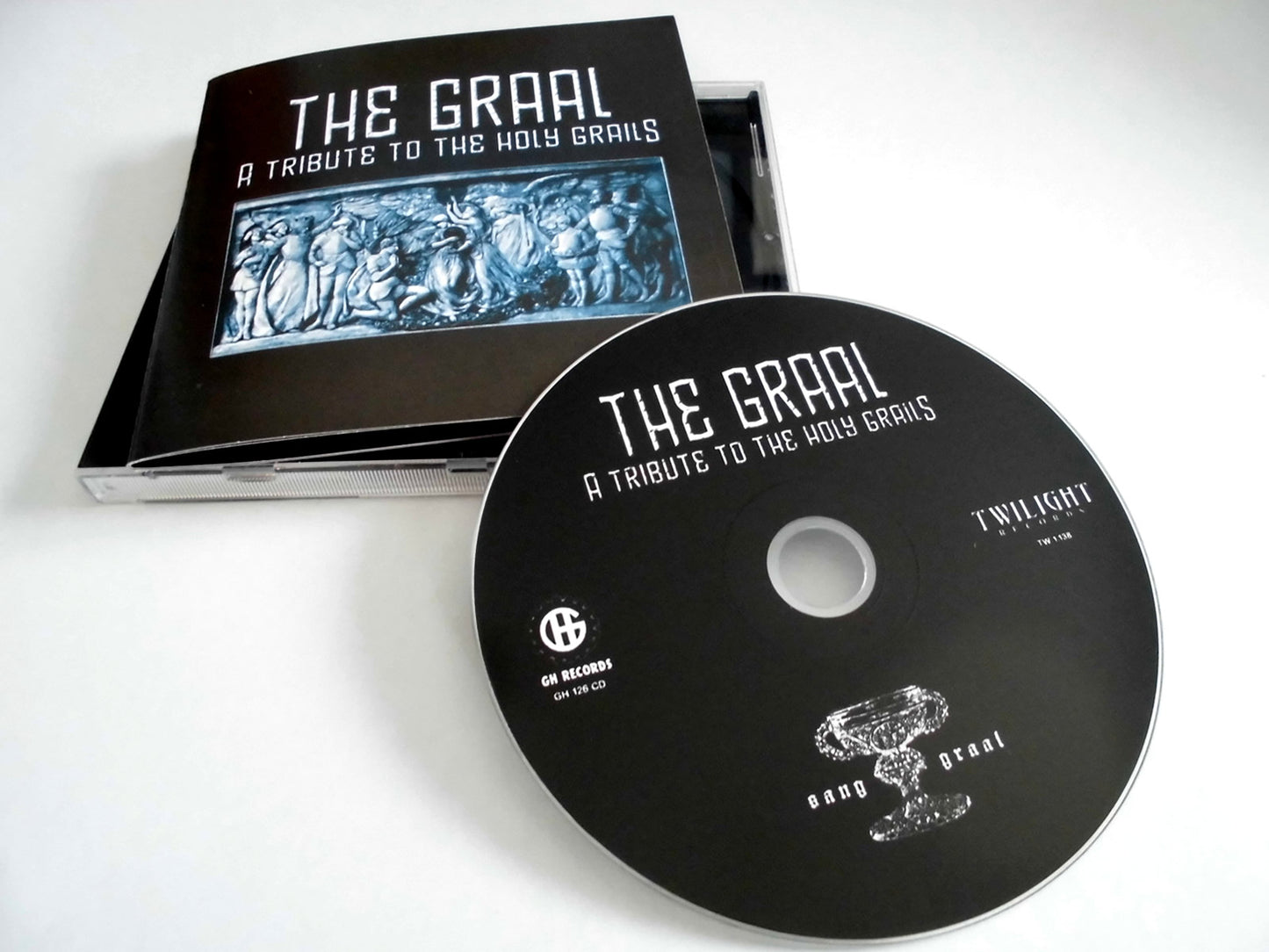 THE GRAAL - A tribute to the Holy Grails